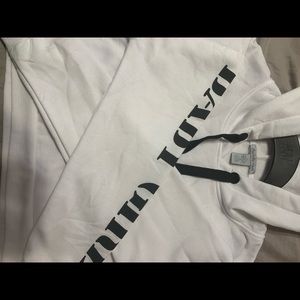 white cropped sweatshirt hoodie